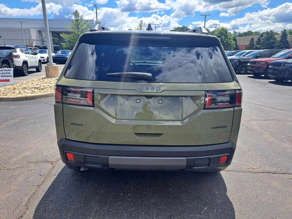 New 2026 Jeep Cherokee Laredo Sport Utility