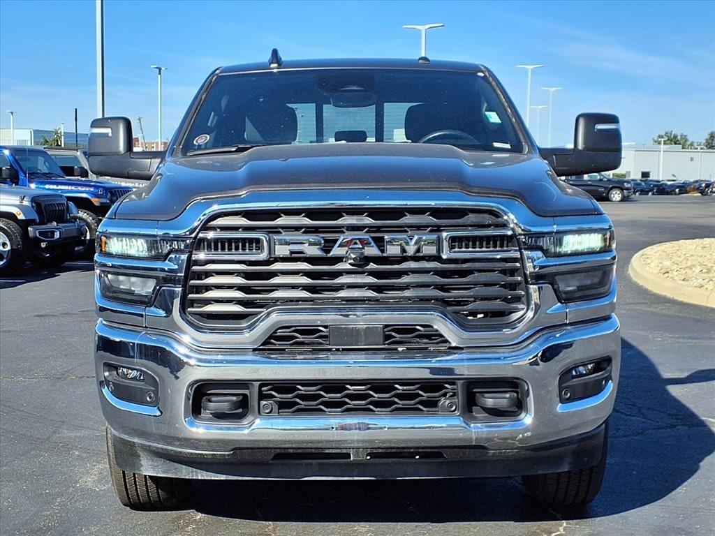 2025 RAM 2500 Tradesman - Photo 5
