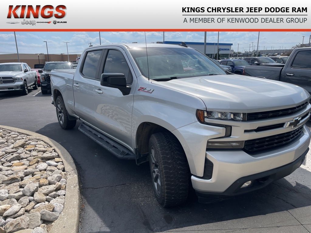 2021 Chevrolet Silverado 1500 RST photo 2