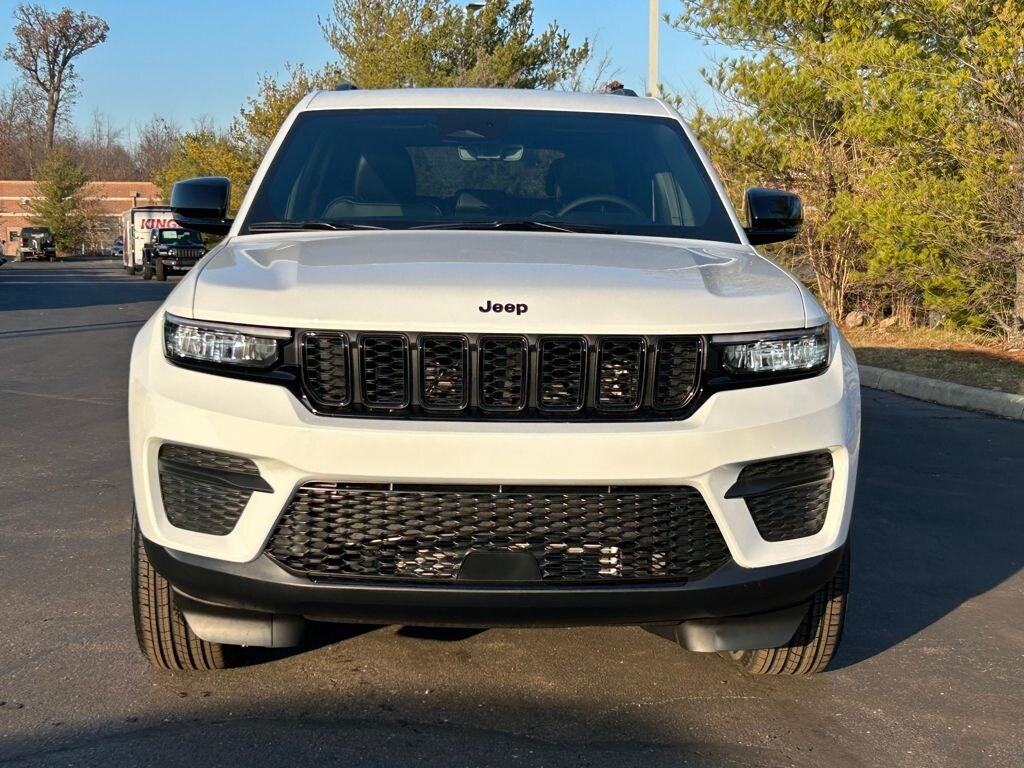 New 2025 Jeep Grand Cherokee Altitude X Sport Utility