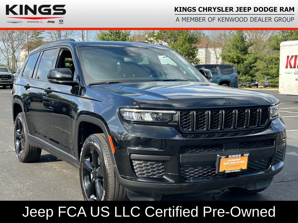 Used 2023 Jeep Grand Cherokee L Laredo SUV
