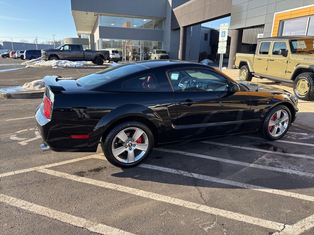 Used 2006 Ford Mustang Coupe