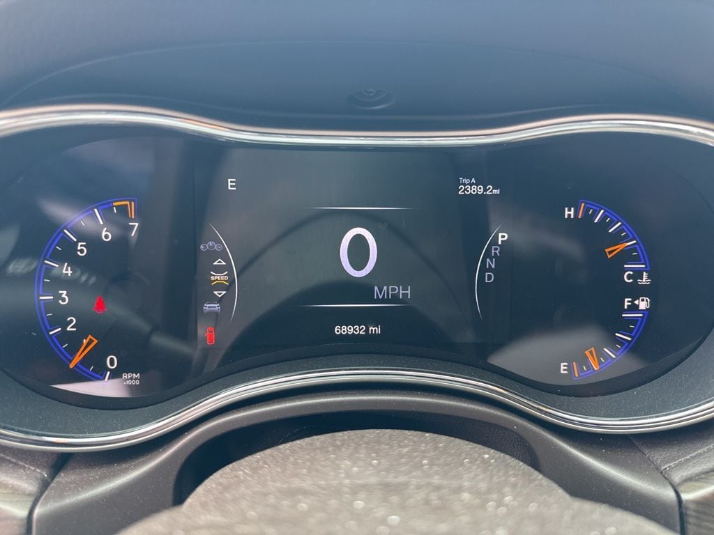 Used 2017 Jeep Grand Cherokee Overland 4x4 SUV