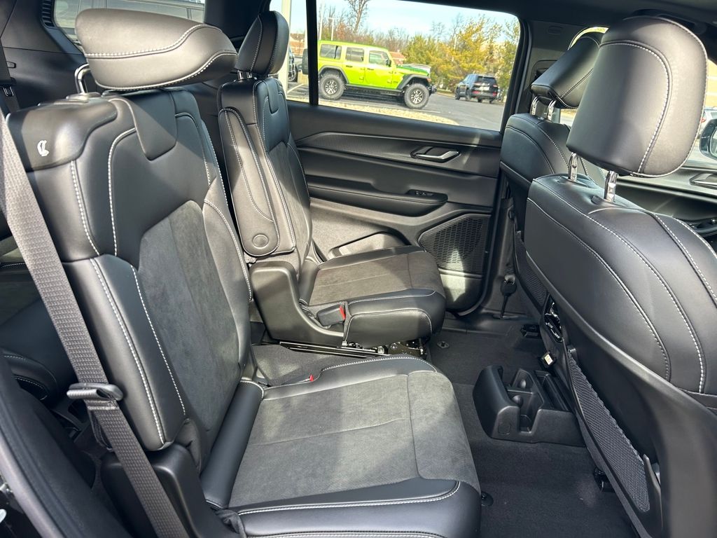 2025 Jeep Grand Cherokee L Altitude - Photo 26