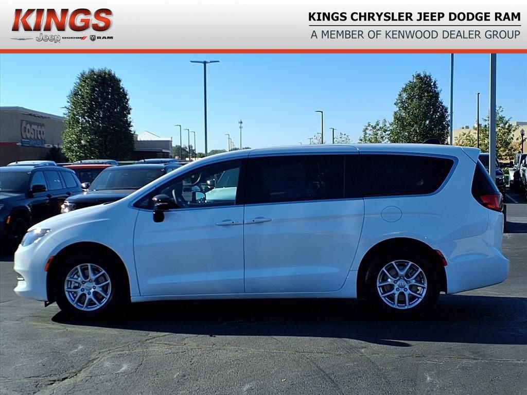 New 2026 Chrysler Voyager LX Cargo Van