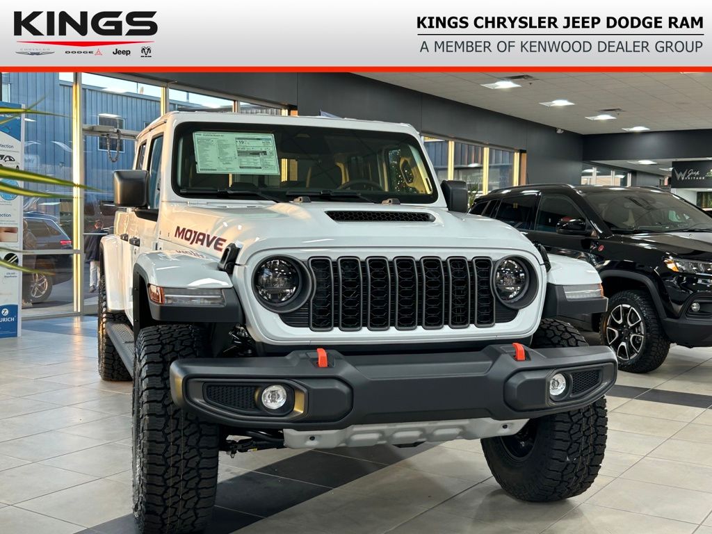 2026 Jeep Gladiator Mojave Auto's photo