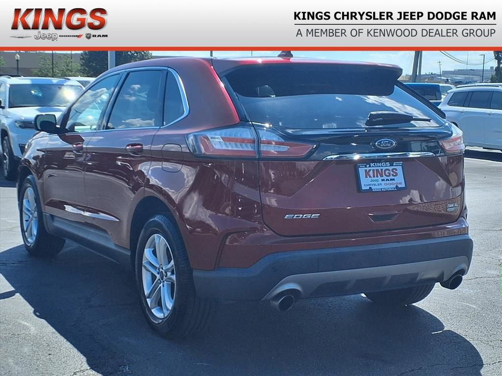 2019 Ford Edge SEL photo 4