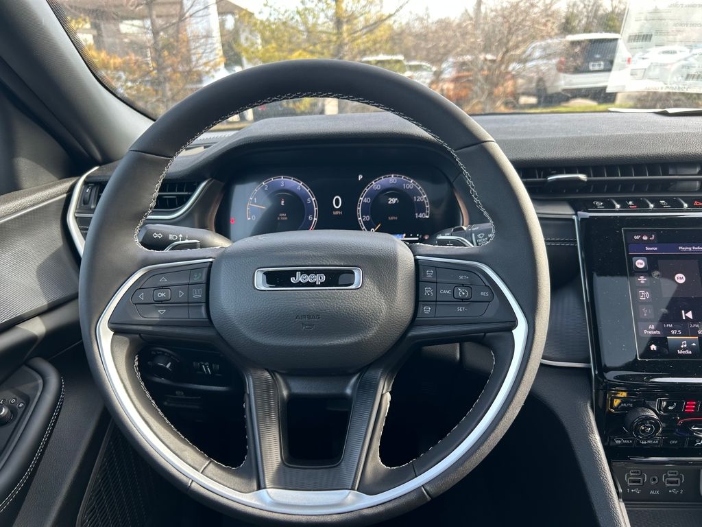 2025 Jeep Grand Cherokee L Altitude - Photo 11