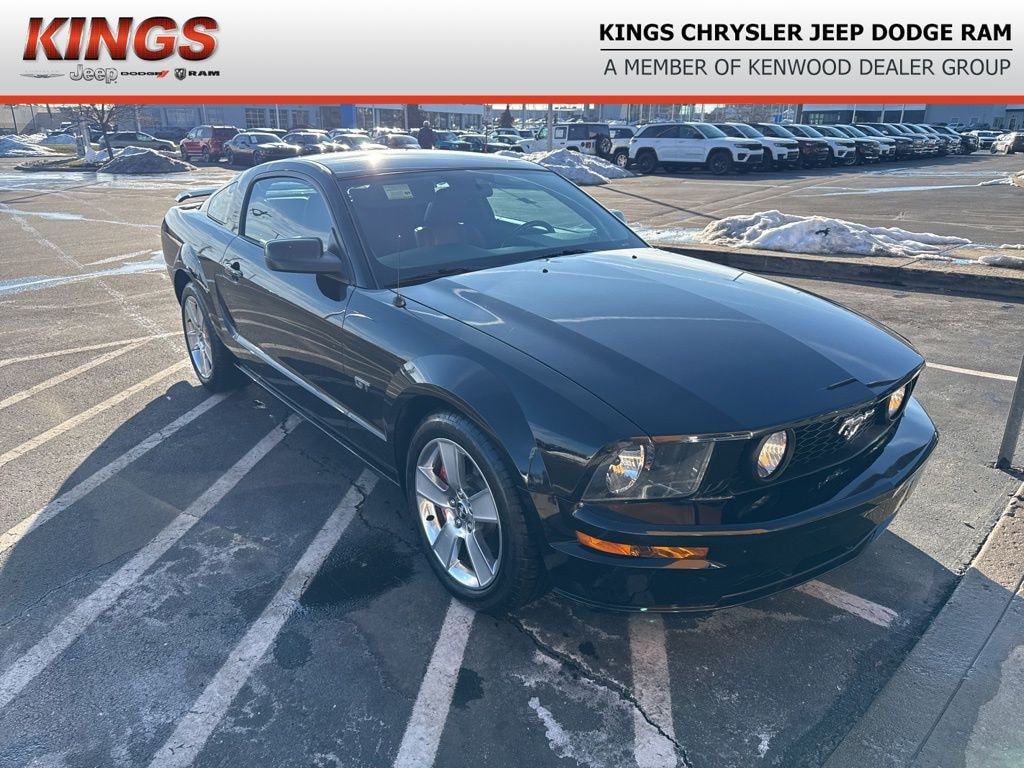 Used 2006 Ford Mustang Coupe