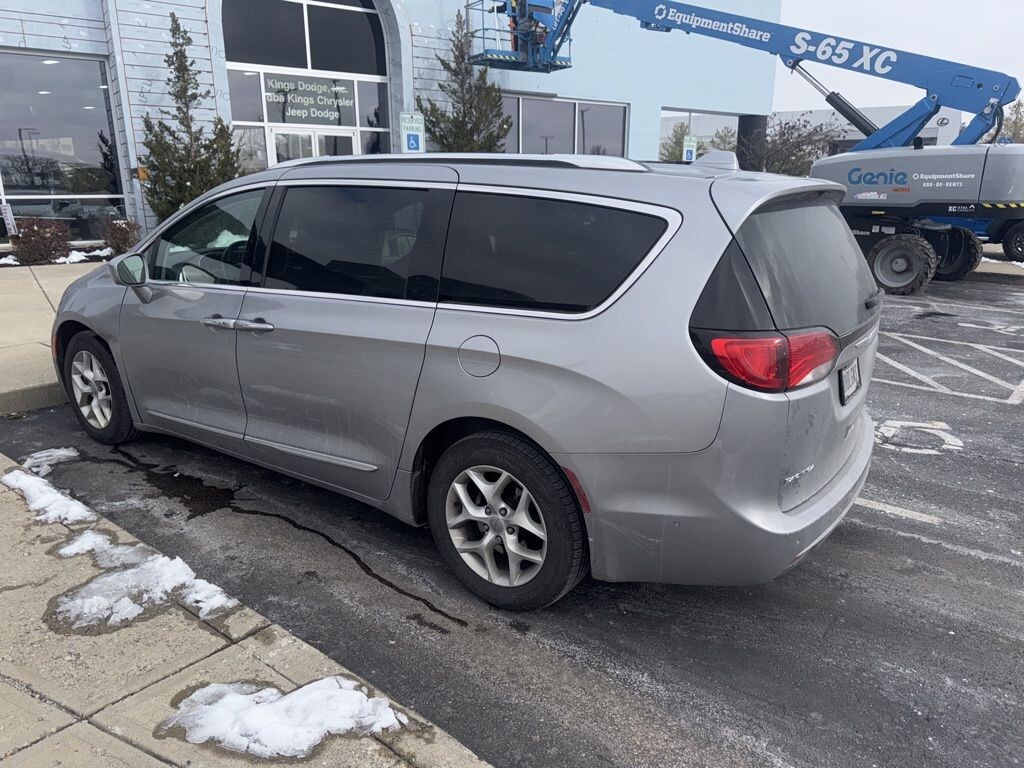 Used 2017 Chrysler Pacifica Touring-L Plus Van
