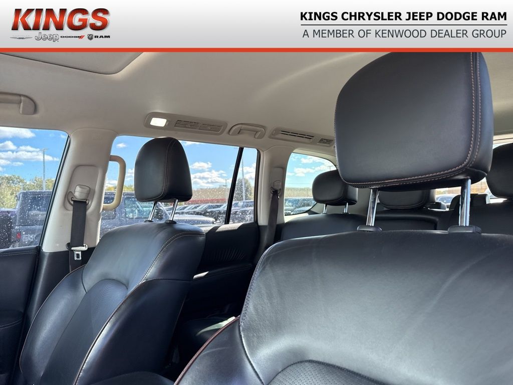 2018 Nissan Armada SL photo 4