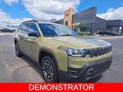 2026 Jeep Cherokee Laredo Sport Utility
