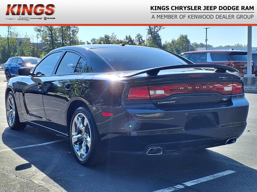 2013 Dodge Charger R/T photo 4