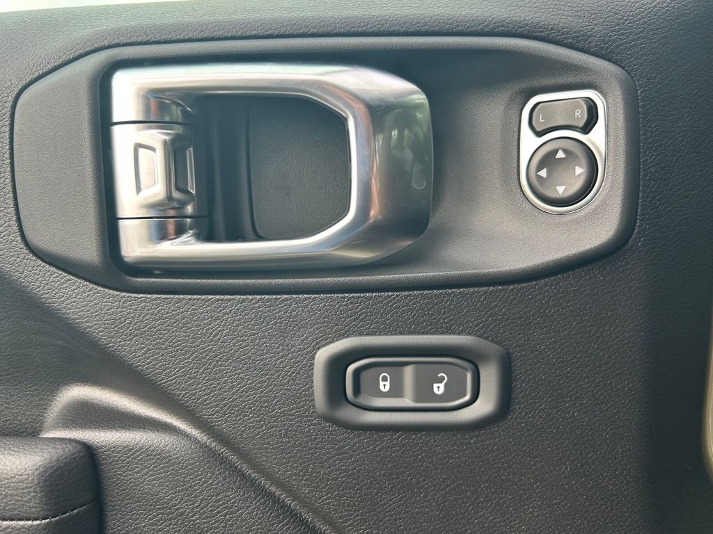 2025 Jeep Wrangler 4-Door Sport S - Photo 14