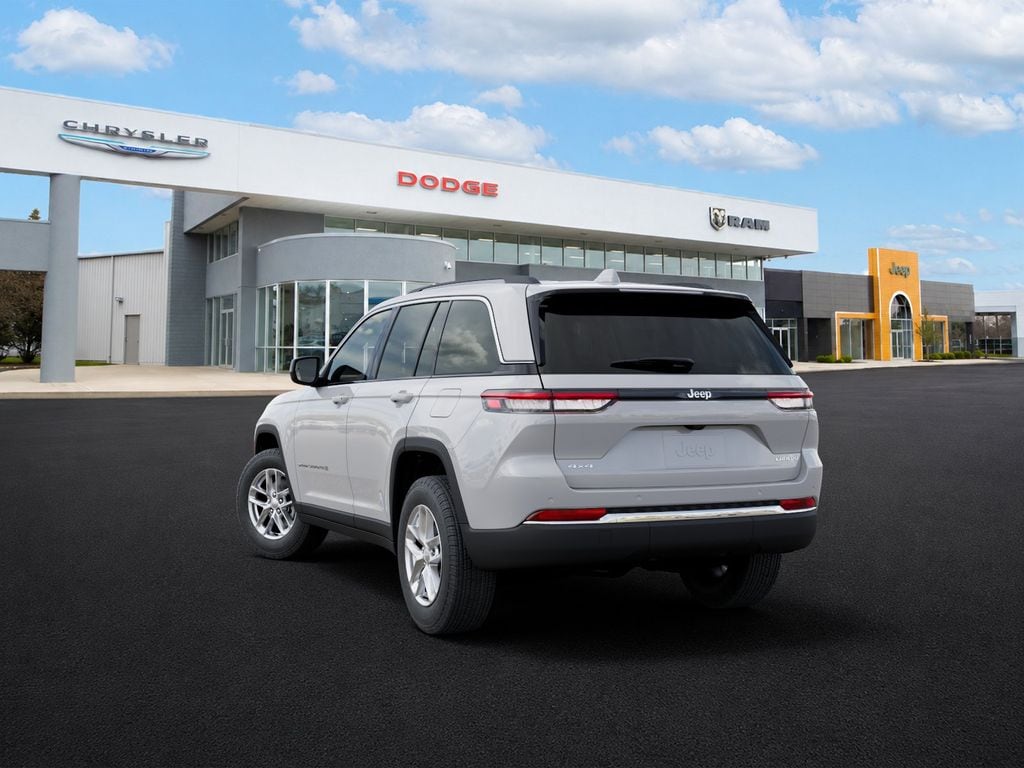 New 2026 Jeep Grand Cherokee Laredo X Sport Utility