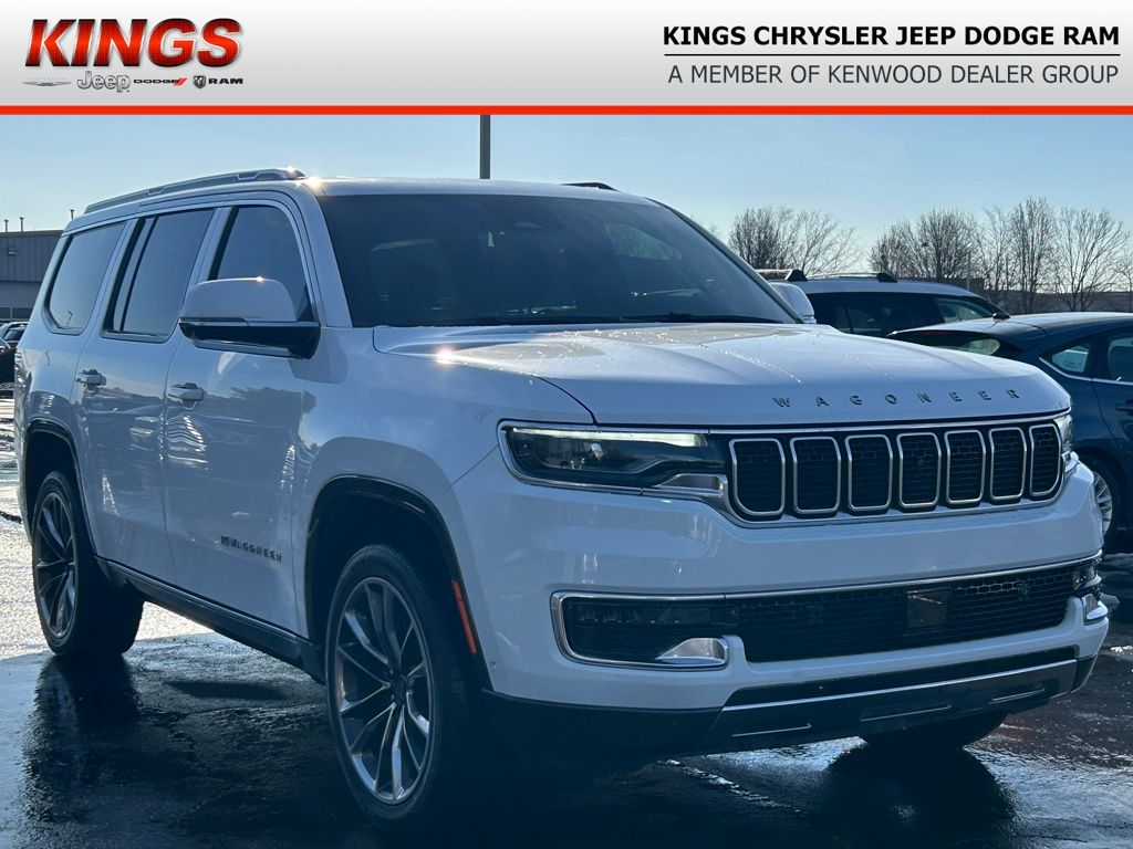 2022 Jeep Wagoneer Series III's photo