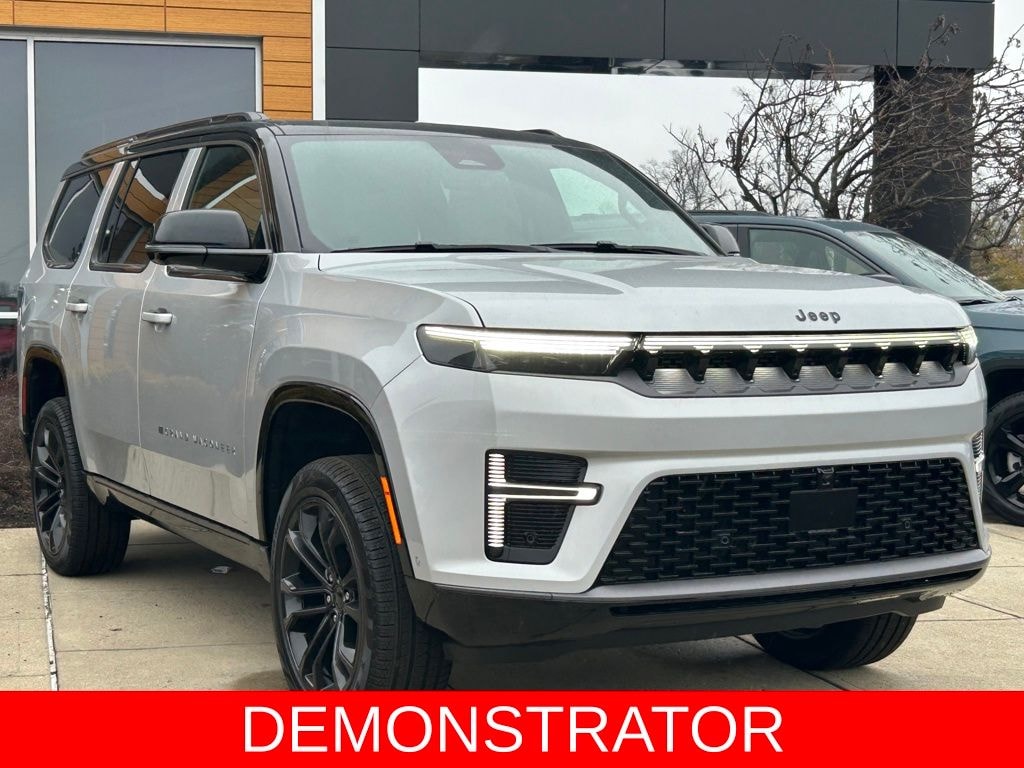 New 2026 Jeep Grand Wagoneer Summit Obsidian Sport Utility