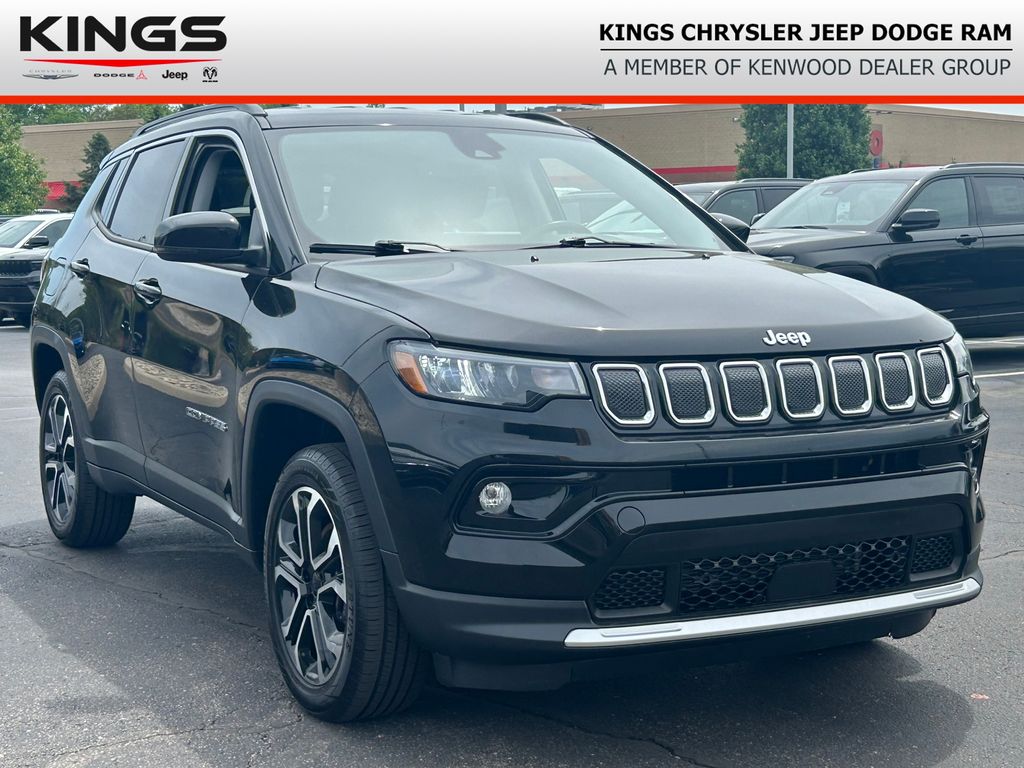 2022 Jeep Compass Limited 4X4's photo
