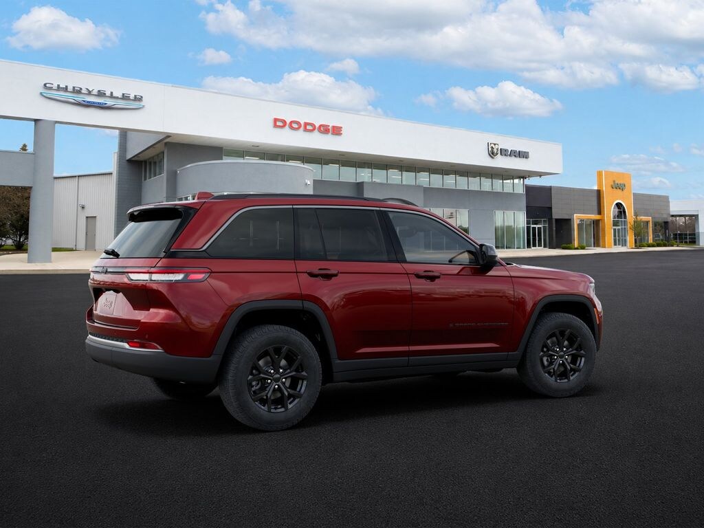 New 2026 Jeep Grand Cherokee Altitude Sport Utility