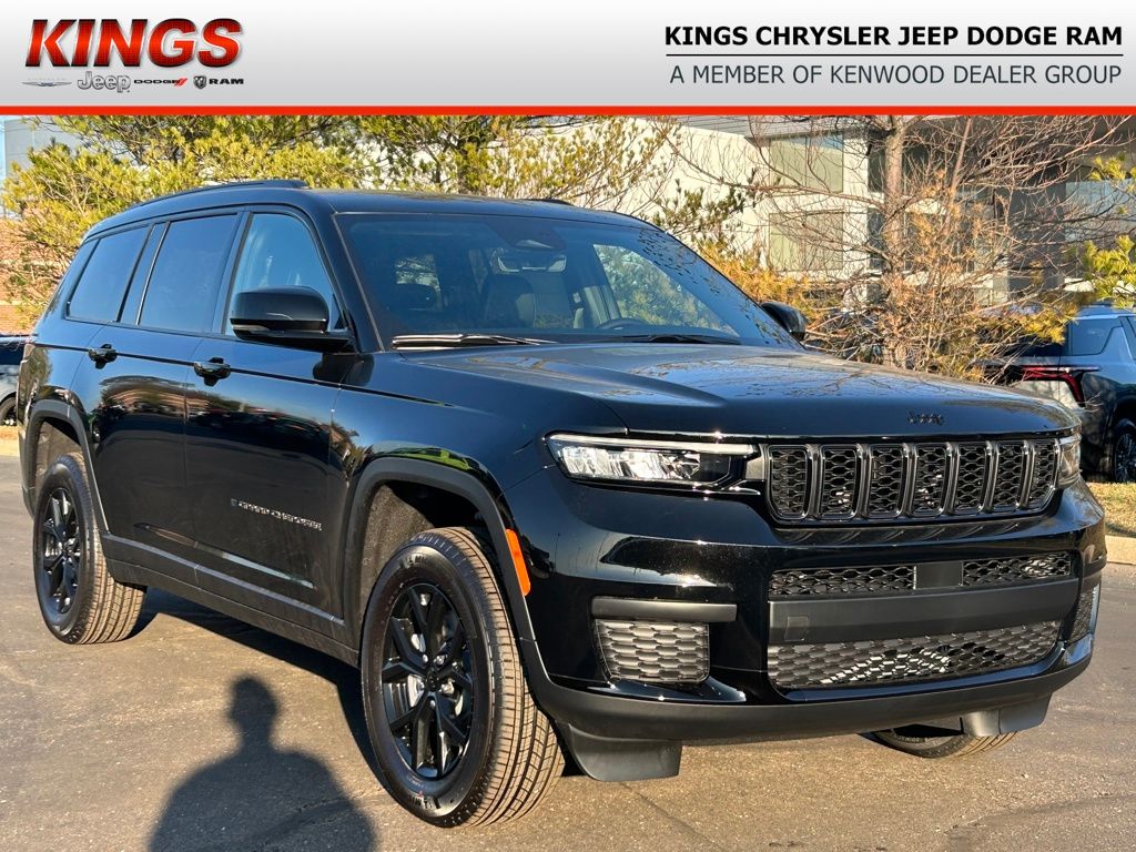 2025 Jeep Grand Cherokee L Altitude's photo