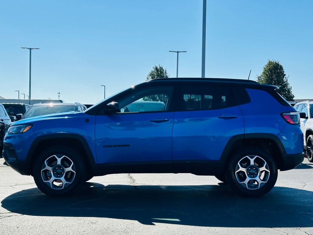 2022 Jeep Compass Trailhawk photo 4