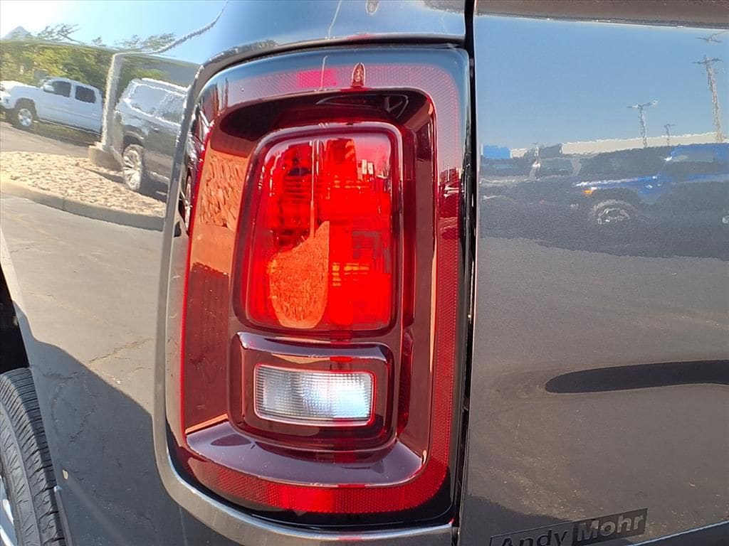 2025 RAM 2500 Tradesman - Photo 24