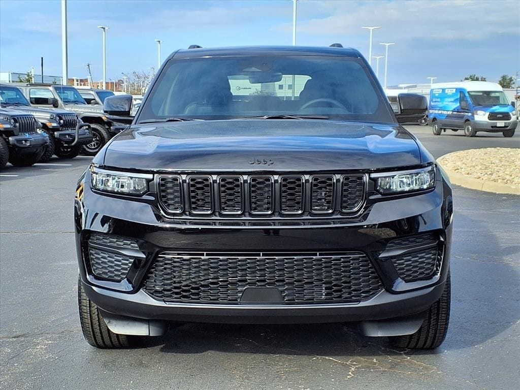 2025 Jeep Grand Cherokee Altitude - Photo 6