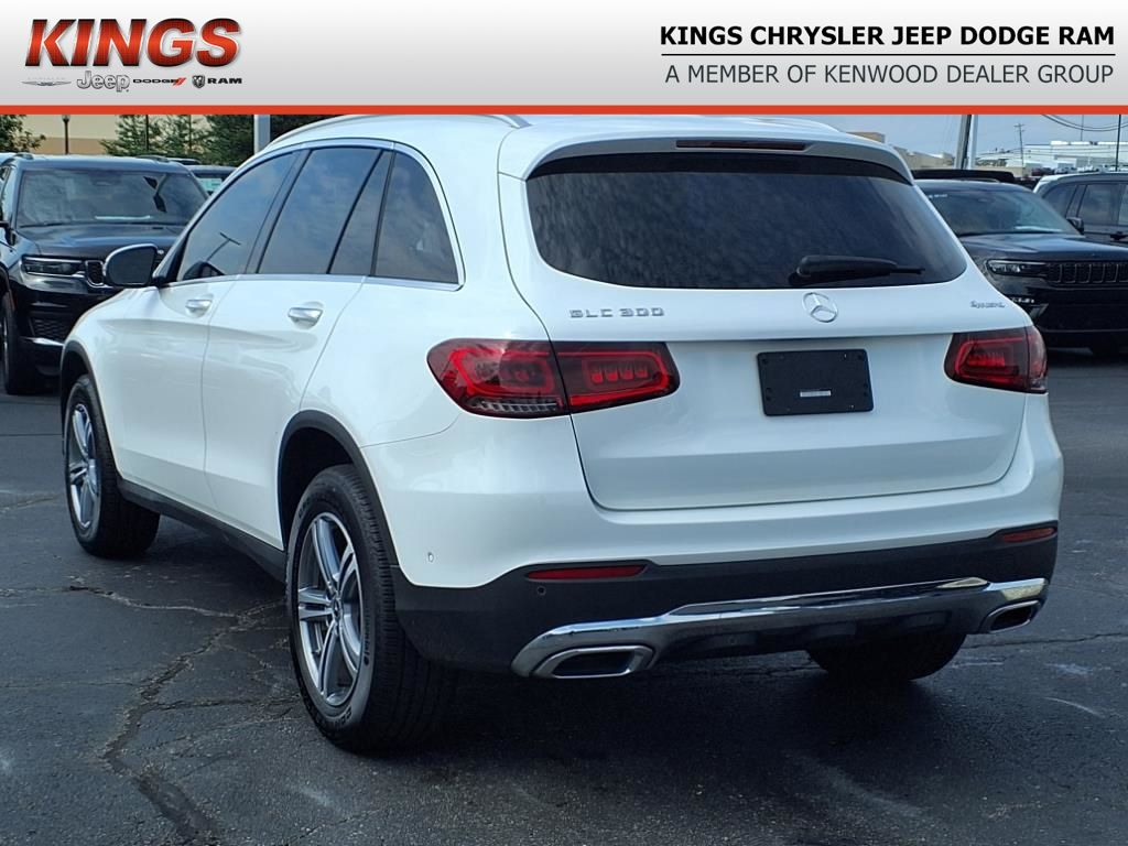 2022 Mercedes Benz GLC 300 4MATIC photo 4