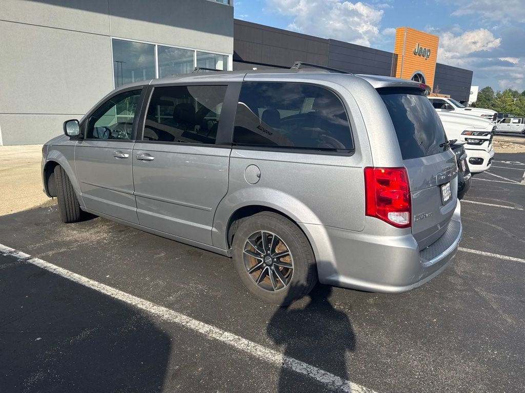 Used 2016 Dodge Grand Caravan R/T Van