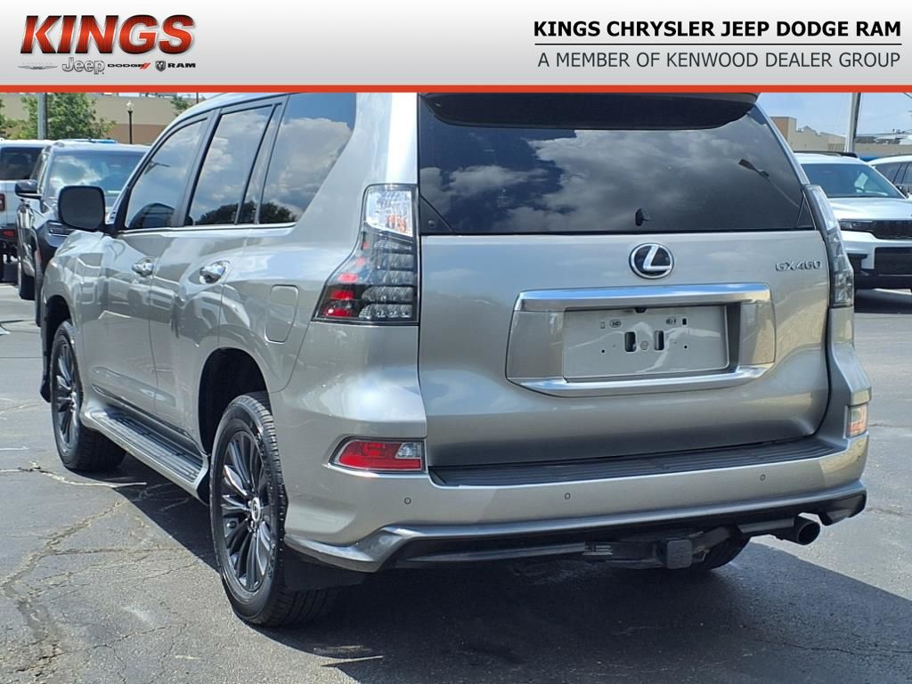 2023 Lexus GX 460 Premium photo 4