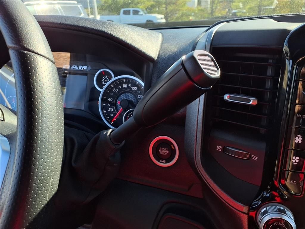 2025 RAM 2500 Tradesman - Photo 18