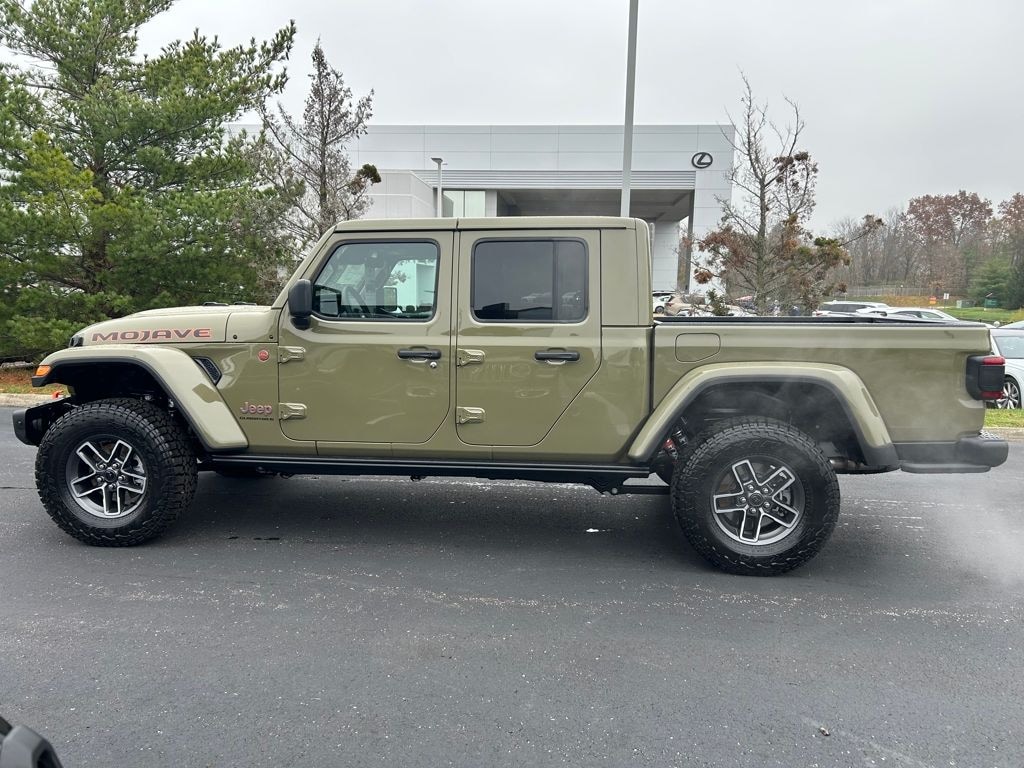 New 2026 Jeep Gladiator Mojave Pickup