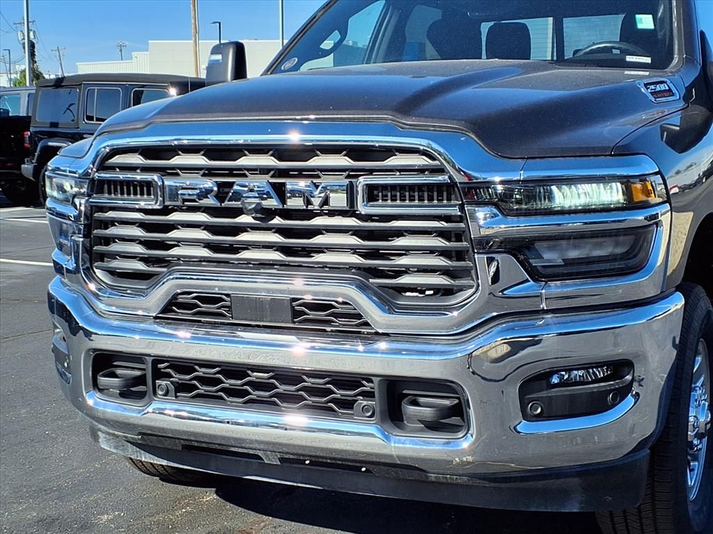 2025 RAM 2500 Tradesman - Photo 20