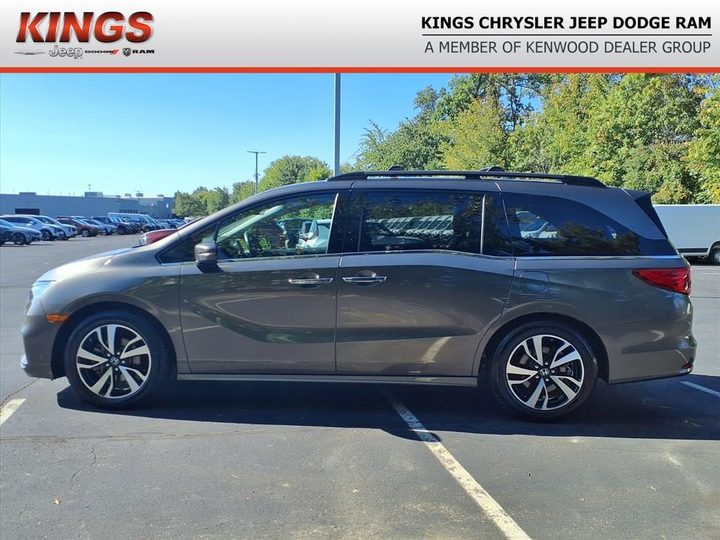 2018 Honda Odyssey Elite photo 3