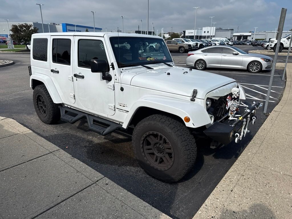 Used 2018 Jeep Wrangler JK Unlimited Sahara 4x4 SUV