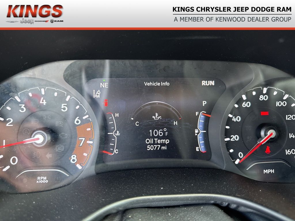 2022 Jeep Compass Trailhawk photo 2