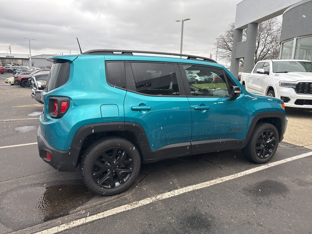 Certified 2022 Jeep Renegade Latitude SUV