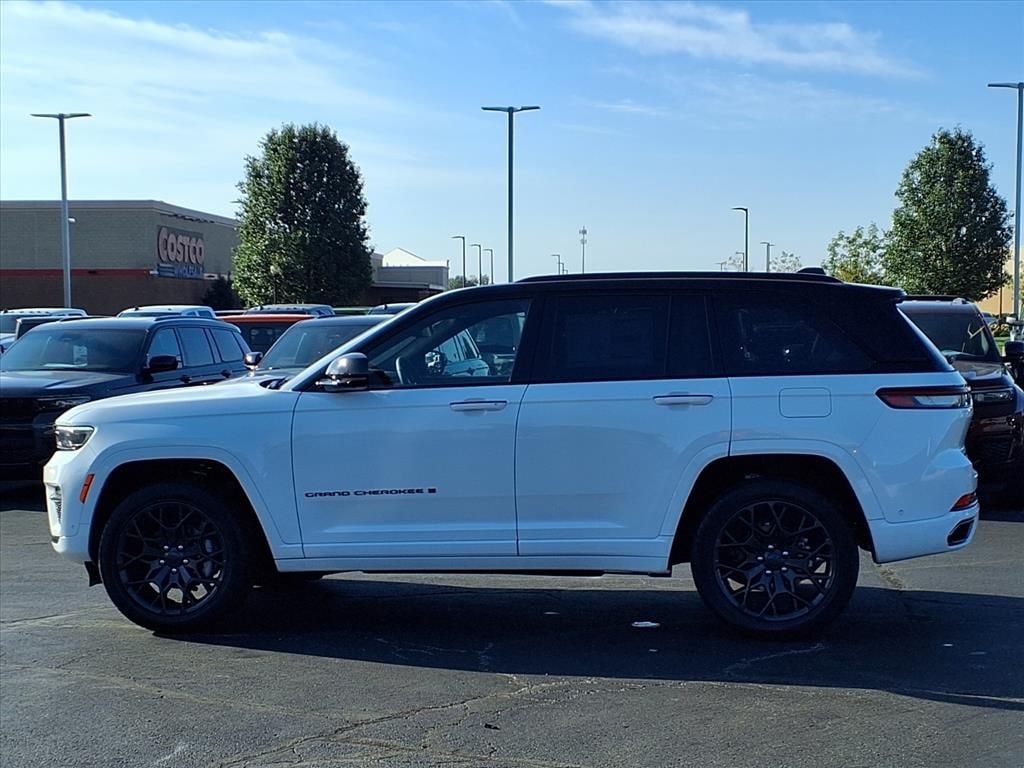 New 2025 Jeep Grand Cherokee Summit Sport Utility