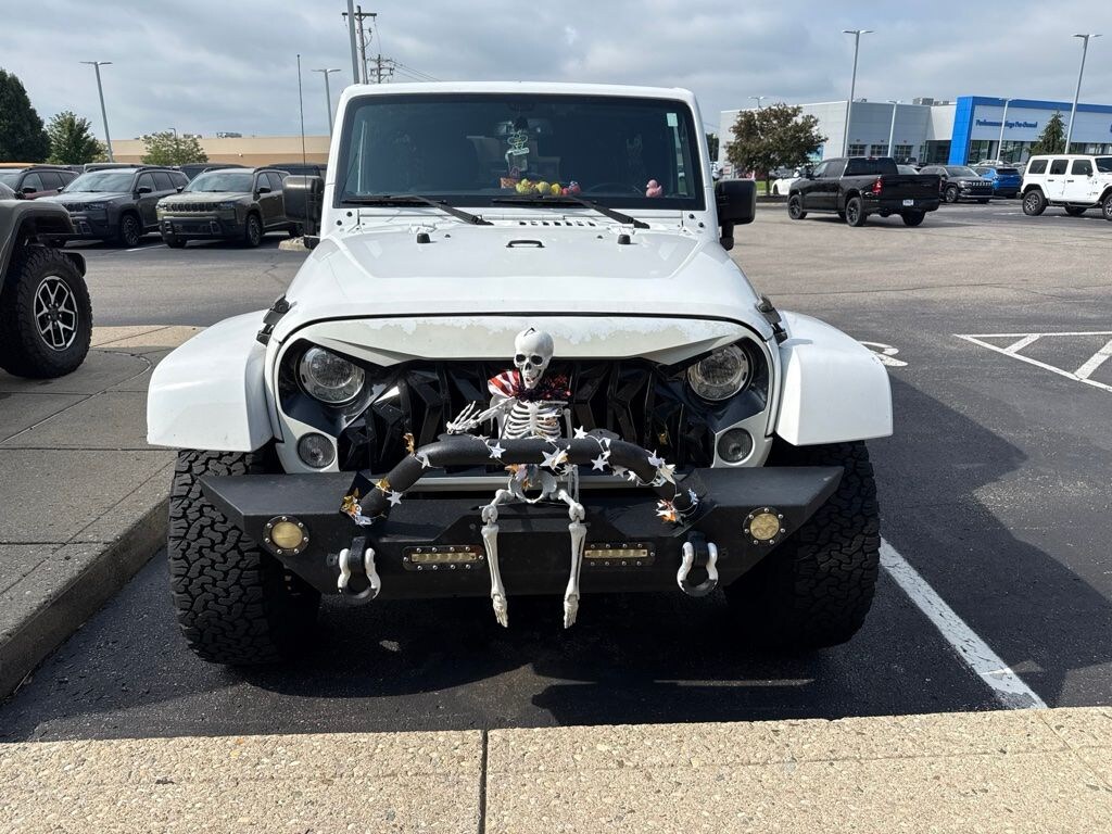 Used 2018 Jeep Wrangler JK Unlimited Sahara 4x4 SUV