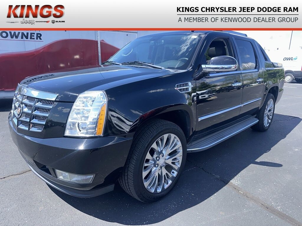 Used 2013 CADILLAC Escalade EXT Luxury SUV