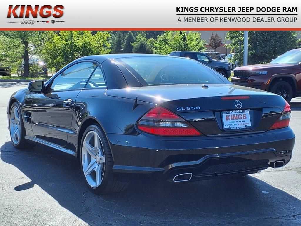 2011 Mercedes Benz SL 550 photo 4