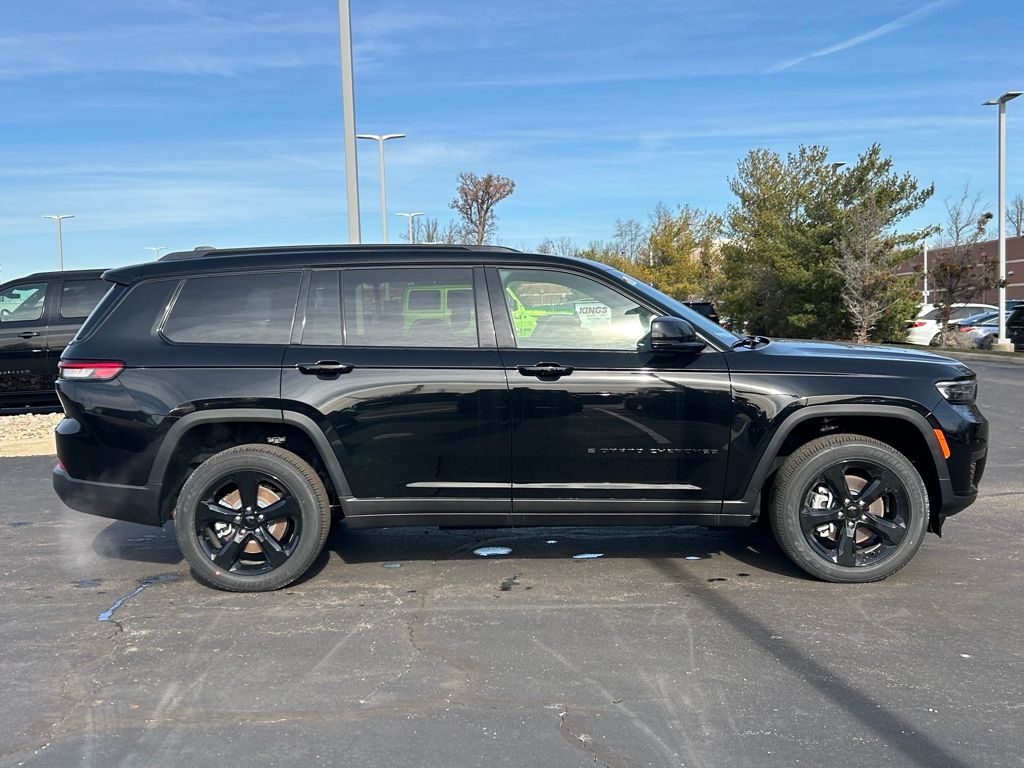 2025 Jeep Grand Cherokee L Altitude - Photo 8