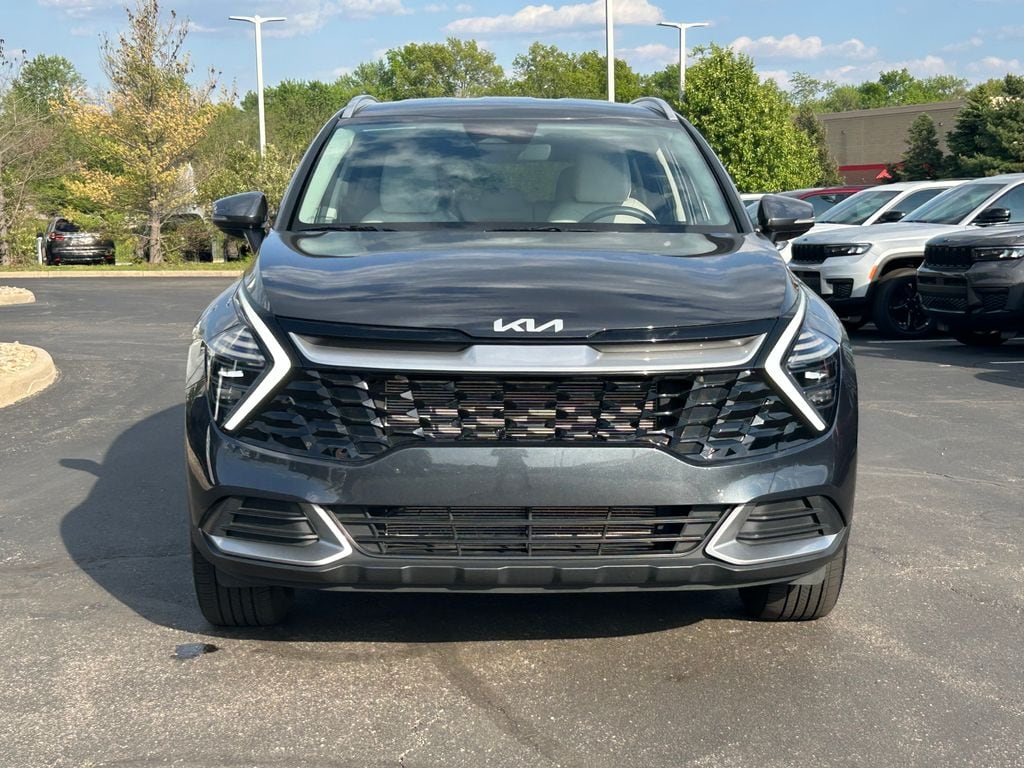 Used 2024 Kia Sportage EX SUV