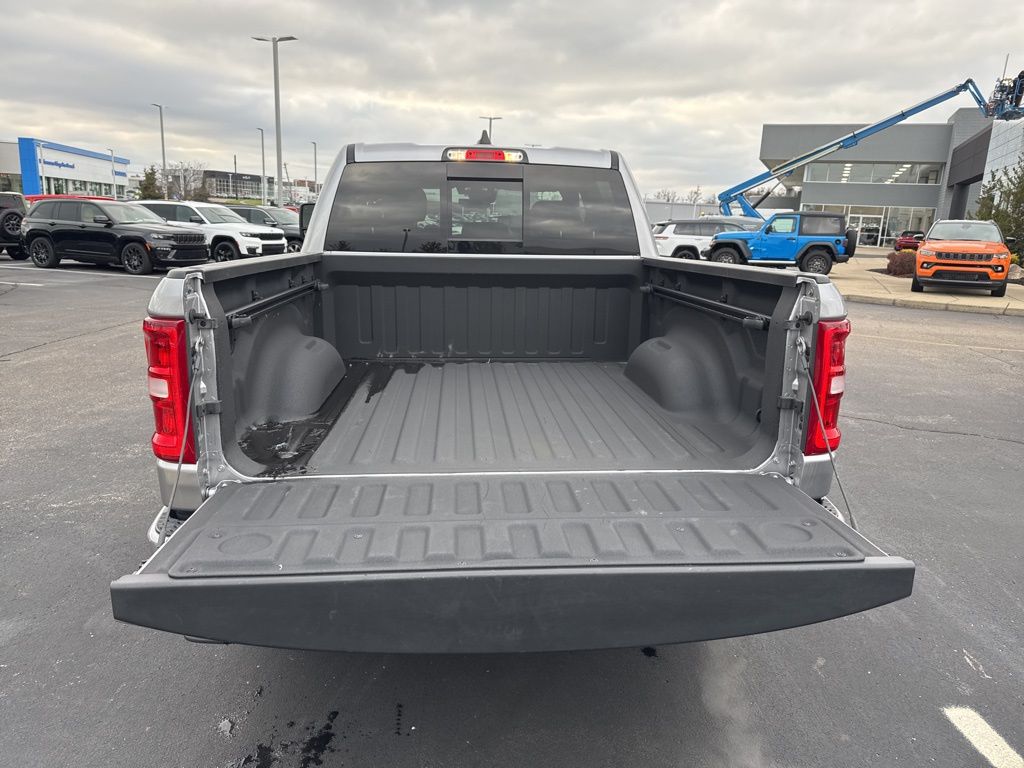 2025 Ram 1500 Big Horn Lone Star photo 4
