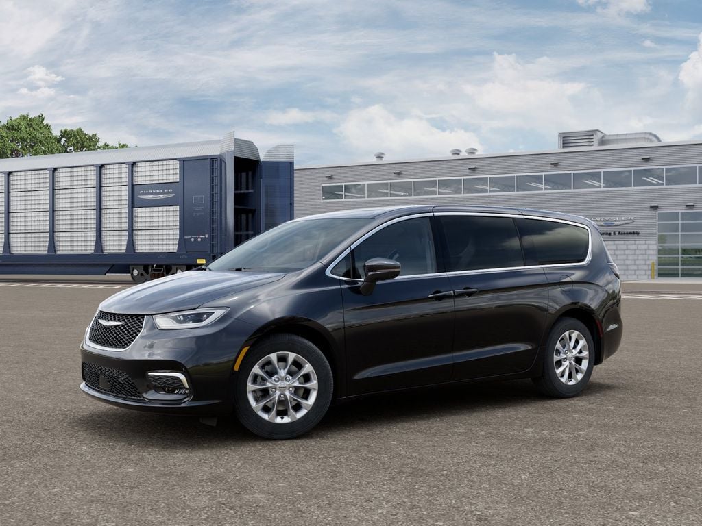 New 2026 Chrysler Pacifica Limited Passenger Van