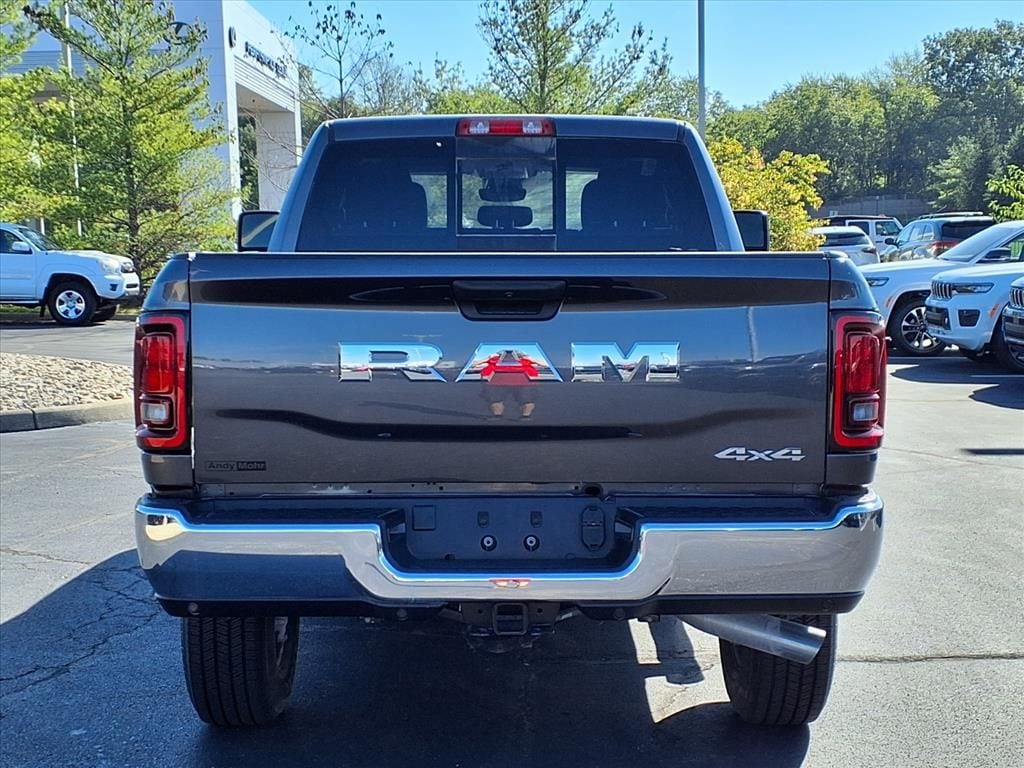 2025 RAM 2500 Tradesman - Photo 4
