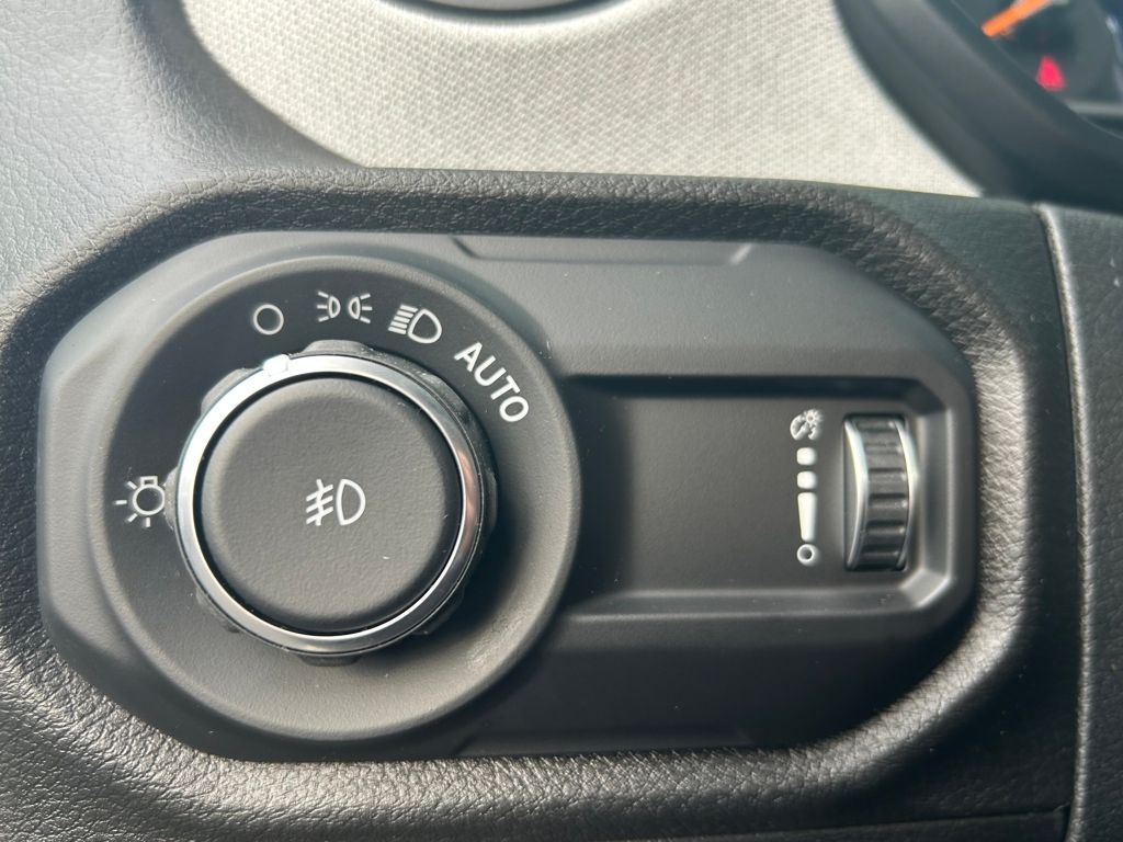 2025 Jeep Wrangler 4-Door Sport S - Photo 15