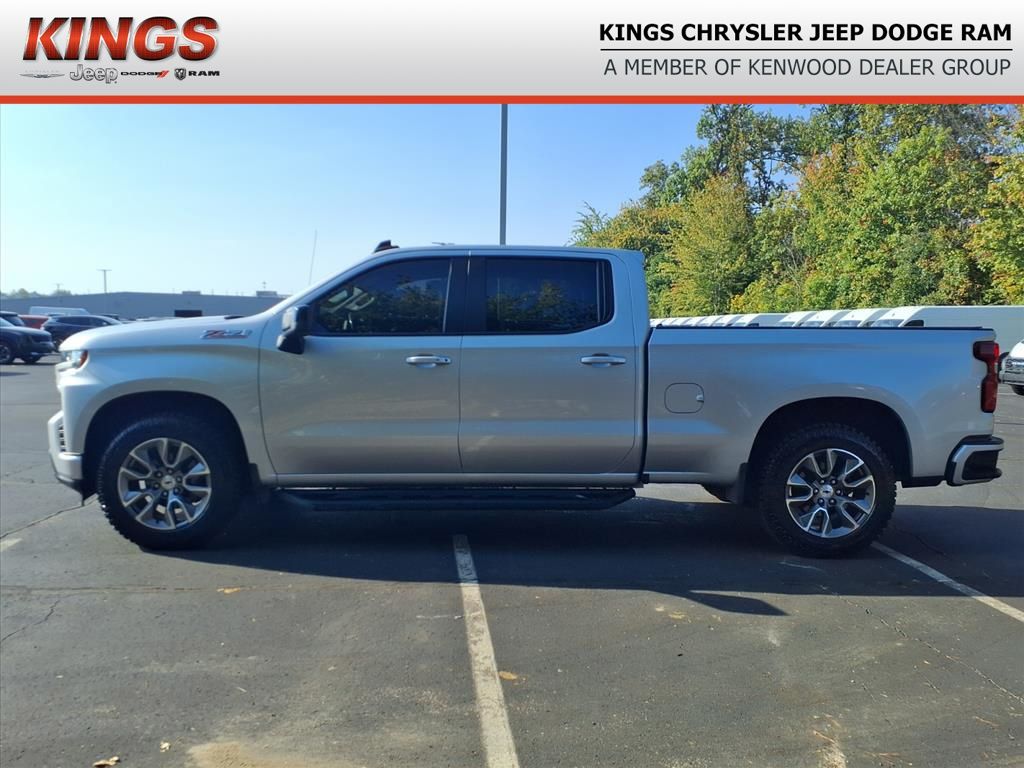 2021 Chevrolet Silverado 1500 RST photo 3