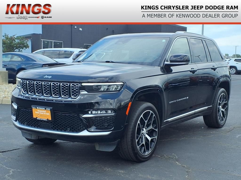 2022 Jeep Grand Cherokee Summit Reserve photo 2