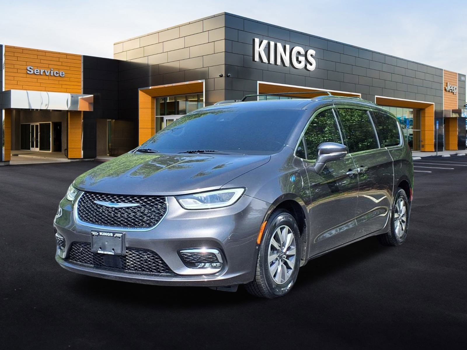 Used 2021 Chrysler Pacifica Hybrid Touring L with VIN 2C4RC1L74MR599168 for sale in Cincinnati, OH